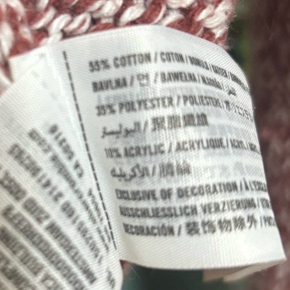 Abercrombie & Fitch Marled Off-Shoulder Sweater Burgandy and White Sweater Sz M - Picture 6 of 8